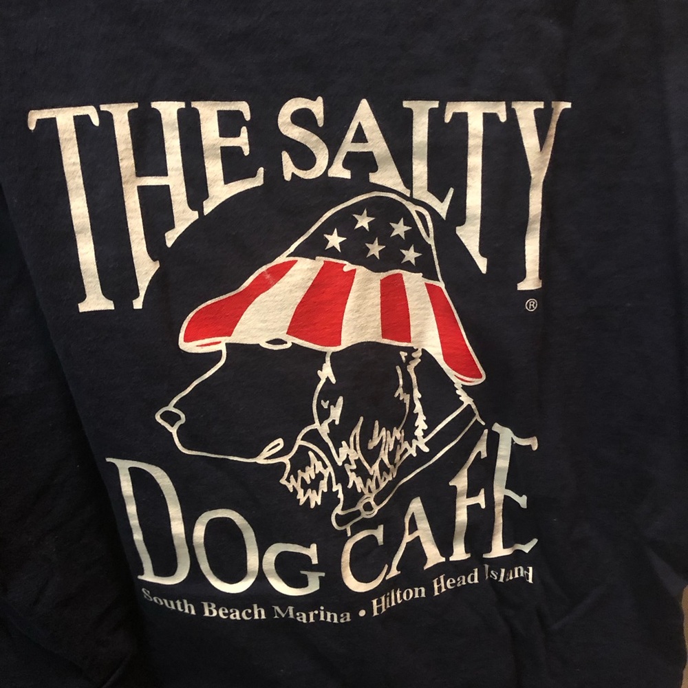 Salty Dog Cafe Navy Medium t shirt